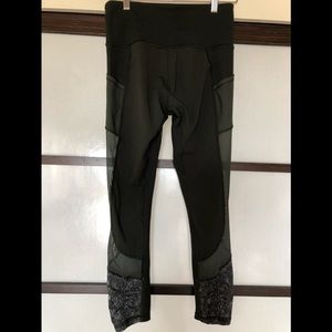 Olive green lulu run tights “Speed Up”